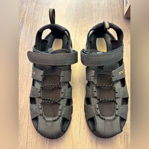NWT TEVA Men's Forebay Hiking Sandals Size 12